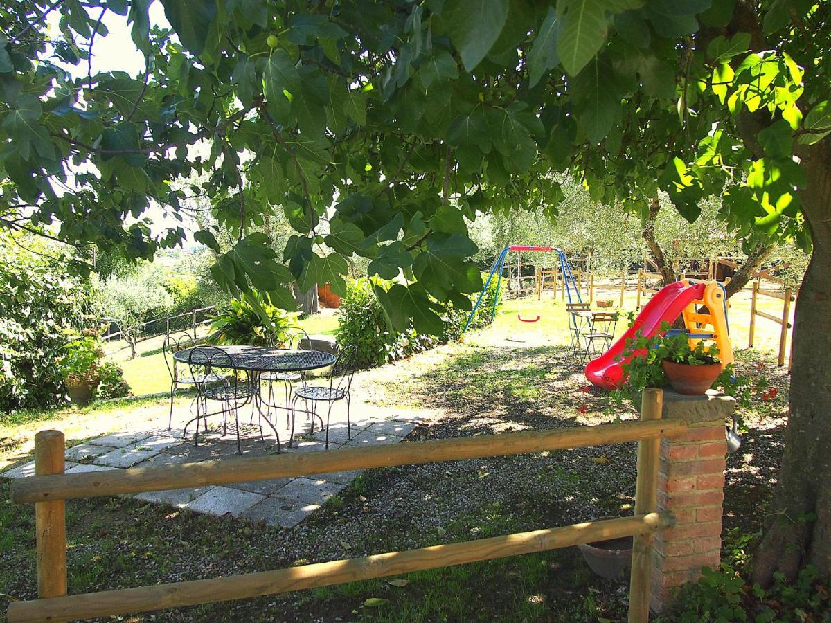 Nell'Antica Torre Di Fronte A Siena Apartment Екстериор снимка